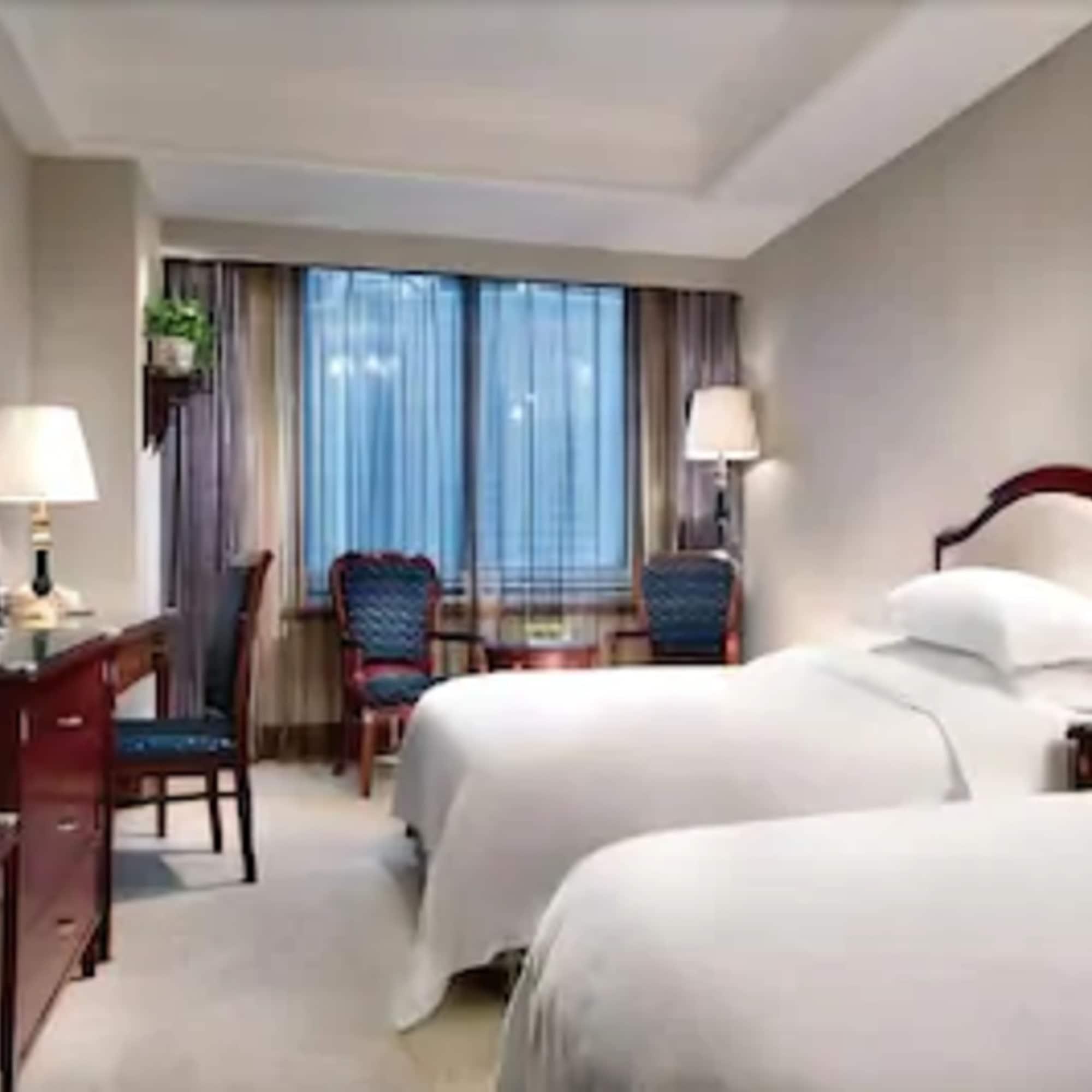 Ramada Plaza Tianlu Hotel Wuhan Exterior foto