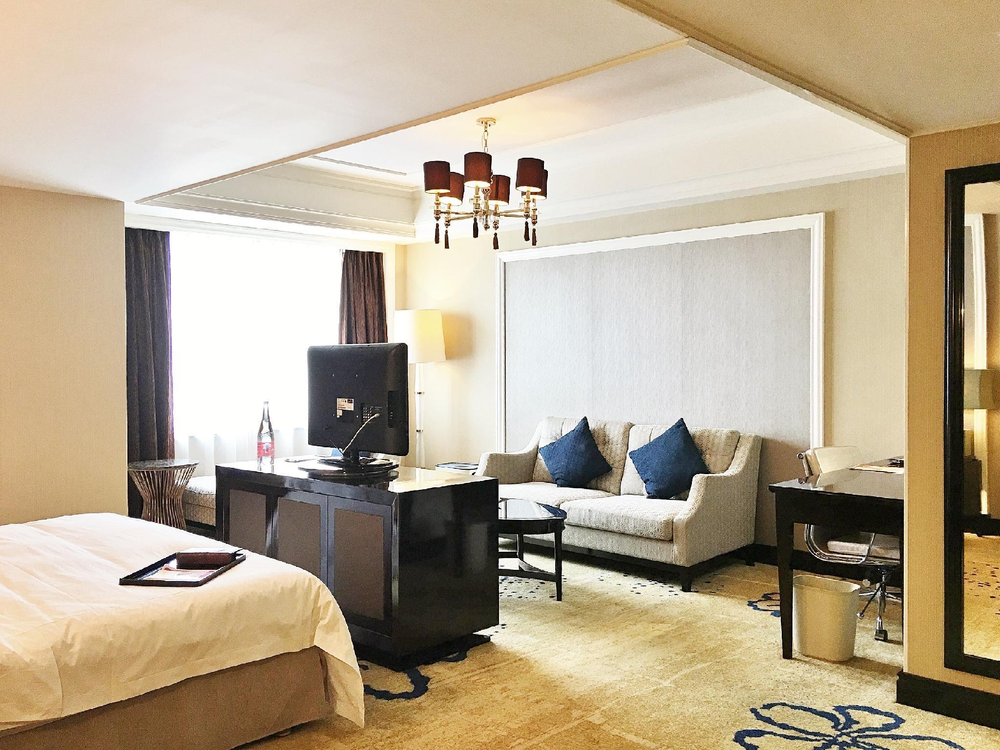 Ramada Plaza Tianlu Hotel Wuhan Exterior foto