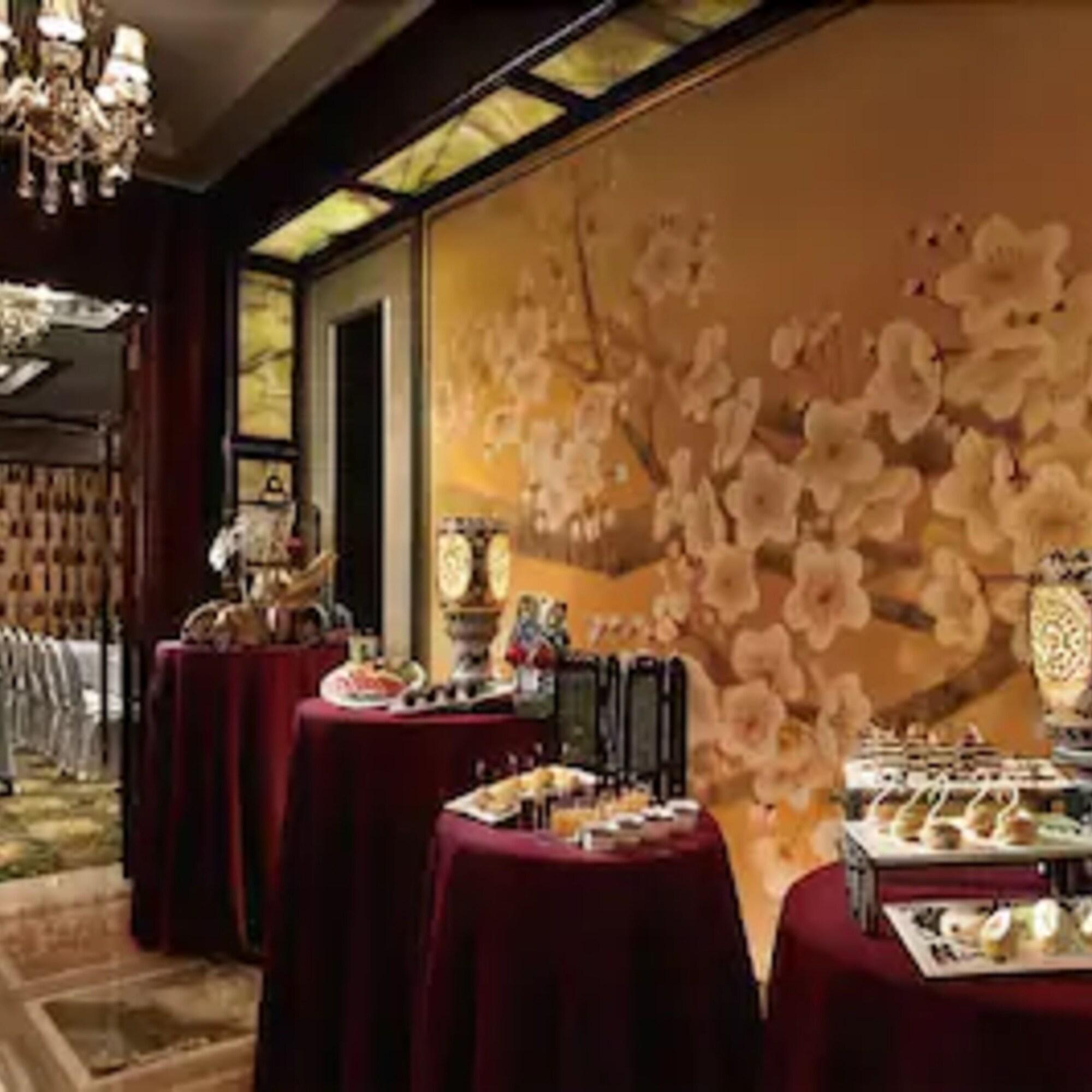 Ramada Plaza Tianlu Hotel Wuhan Exterior foto